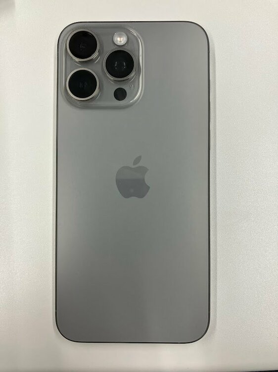 iPhone iPhone 15 Pro Max 256GB SIMフリー（スマホ）の商品画像 - 査定依頼日：2026年9月10日 - 最高査定価格：97,000円