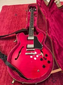 ES-335 dot（ピアノ・楽器・PA機材）の商品画像 - 査定依頼日：2026年4月27日 - 最高査定価格：250,000円