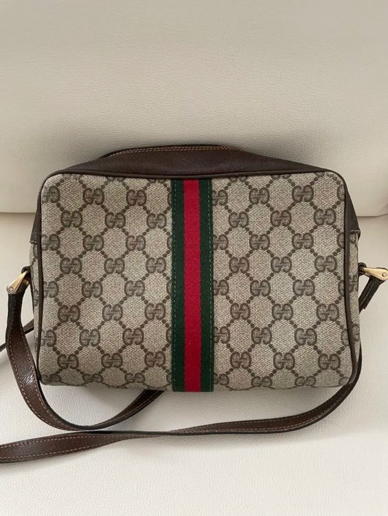 GUCCI オールドグッチ ショルダーバッグ （ブランドバッグ）の商品画像 - 査定依頼日：2023年7月22日 - 最高査定価格：20,000円