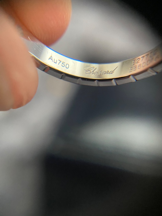 ショパール　アイスキューブ（金・貴金属）の商品画像 - 査定依頼日：2026年4月26日 - 最高査定価格：100,000円