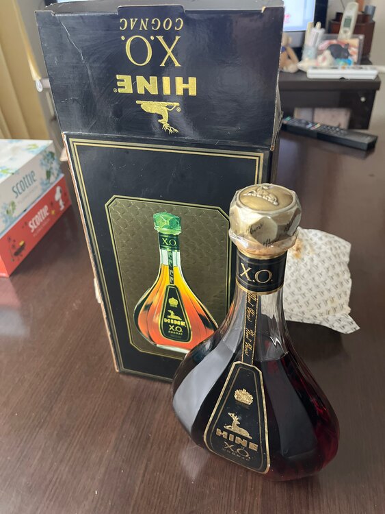 ＨＩＮＥ　X.O.（お酒）の商品画像 - 査定依頼日：2025年3月18日 - 最高査定価格：3,500円