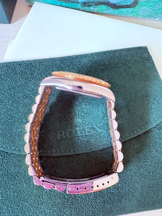 ロレックス デイトジャスト 1626（高級時計）の商品画像 - 査定依頼日：2026年2月9日 - 最高査定価格：1,050,000円