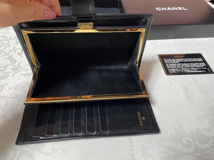 シャネルの長財布（ブランド財布・小物）の商品画像 - 査定依頼日：2026年9月6日 - 最高査定価格：24,000円