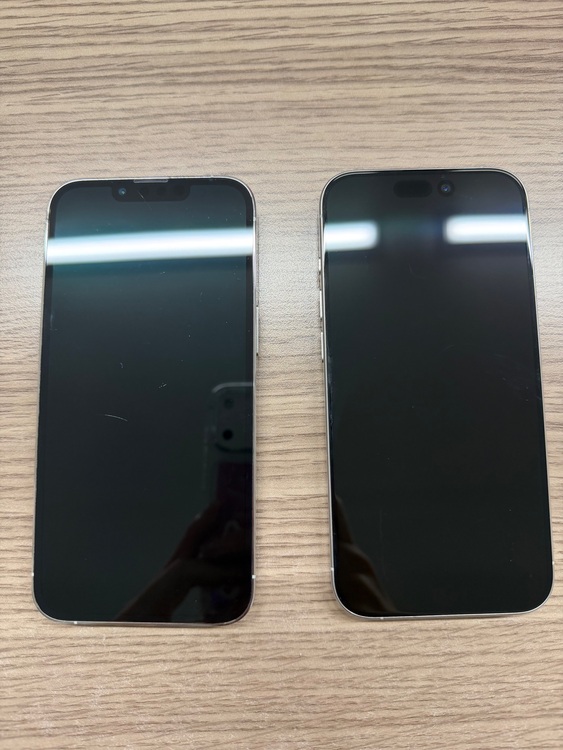 iPhone13pro（256GB）（スマホ）の商品画像 - 査定依頼日：2025年10月16日 - 最高査定価格：65,000円