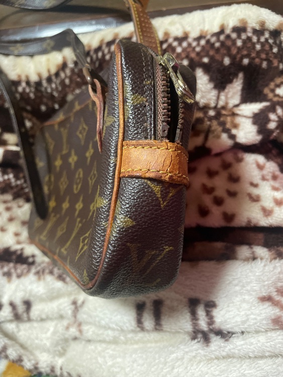 ルイヴィトン モノグラム （ブランドバッグ）の商品画像 - 査定依頼日：2025年11月29日 - 最高査定価格：30,000円