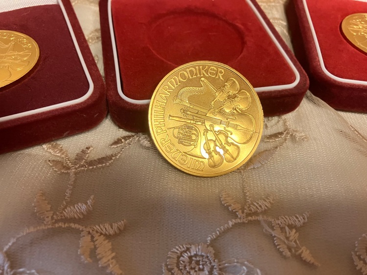 ウィーン金貨（金・貴金属）の商品画像 - 査定依頼日：2025年8月6日 - 最高査定価格：350,000円