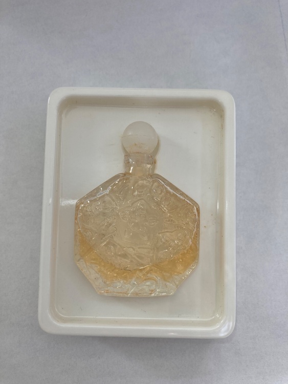 ジャン-シャルル・ブロッソーの香水「オンブル ローズ」（コスメ・美容・健康器具）の商品画像 - 査定依頼日：2025年11月4日 - 最高査定価格：2,000円