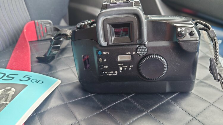 EOS5（カメラ）の商品画像 - 査定依頼日：2026年1月15日 - 最高査定価格：2,000円