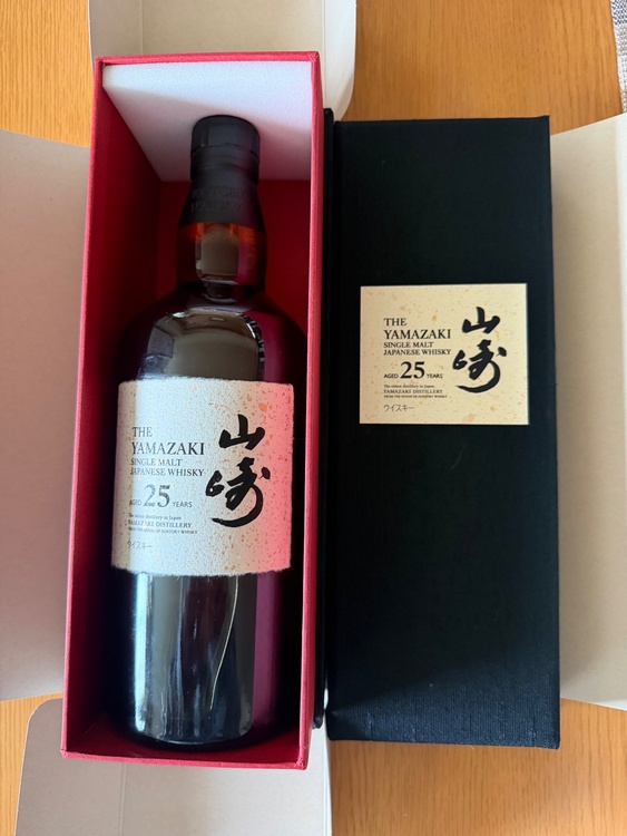 ウイスキー サントリー山崎（お酒）の商品画像 - 査定依頼日：2026年5月25日 - 最高査定価格：820,000円