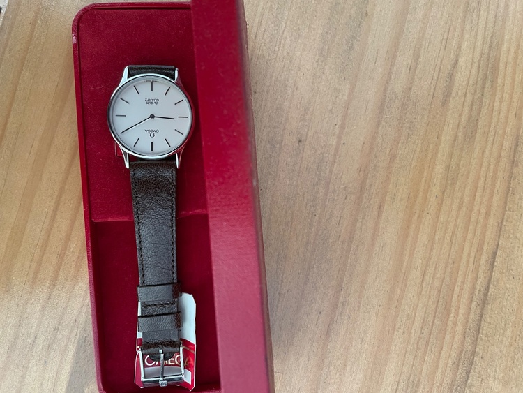 オメガ その他 （高級時計）の商品画像 - 査定依頼日：2025年12月30日 - 最高査定価格：30,000円