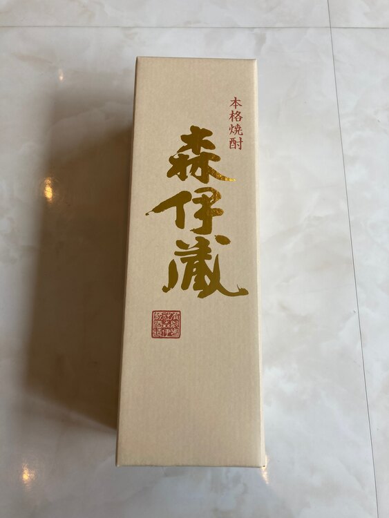 森伊蔵 金ラベル 720ml（お酒）の商品画像 - 査定依頼日：2025年4月29日 - 最高査定価格：9,000円