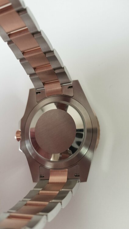 ロレックス GMTマスターII（高級時計）の商品画像 - 査定依頼日：2026年2月5日 - 最高査定価格：3,550,000円