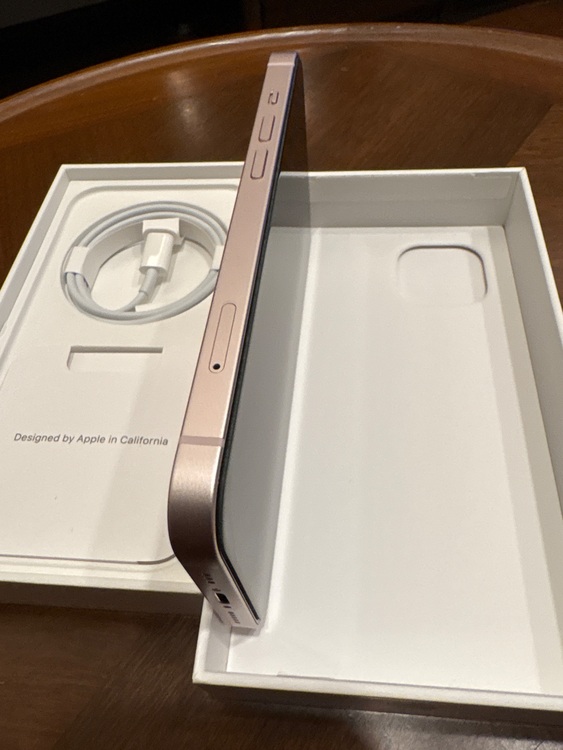 iPhone 13（スマホ）の商品画像 - 査定依頼日：2025年8月18日 - 最高査定価格：43,000円