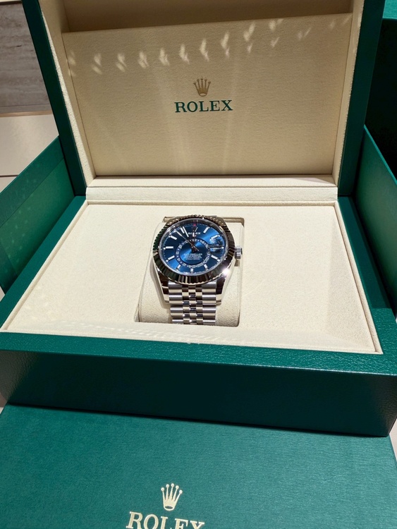 スカイドゥエラー（高級時計）の商品画像 - 査定依頼日：2026年2月28日 - 最高査定価格：4,100,000円