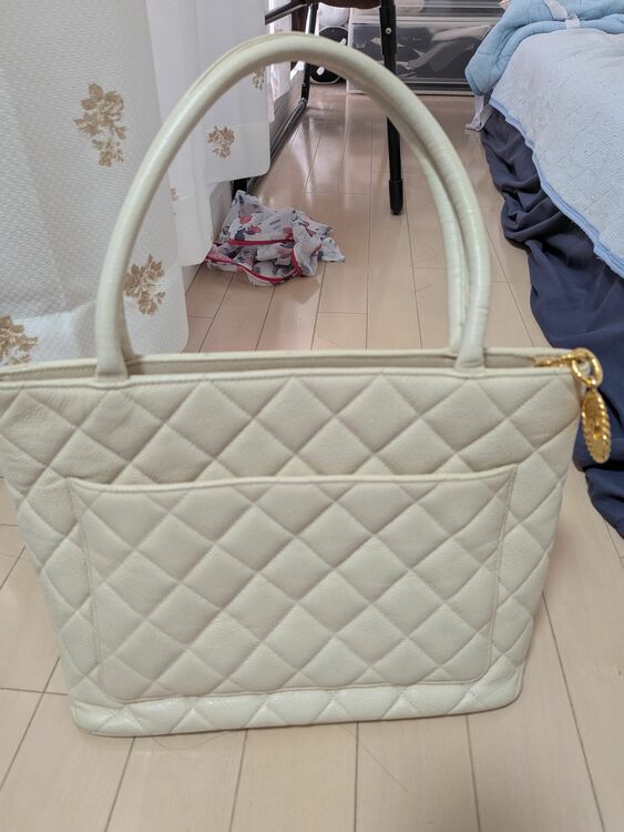 復刻トート（ブランドバッグ）の商品画像 - 査定依頼日：2025年11月8日 - 最高査定価格：150,000円