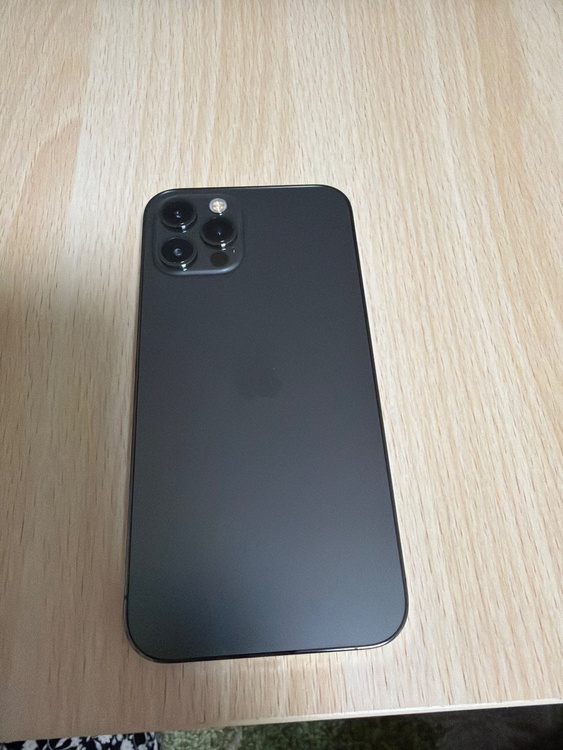 iPhone iPhone 13 Pro 128GB au（スマホ）の商品画像 - 査定依頼日：2026年9月23日 - 最高査定価格：49,500円