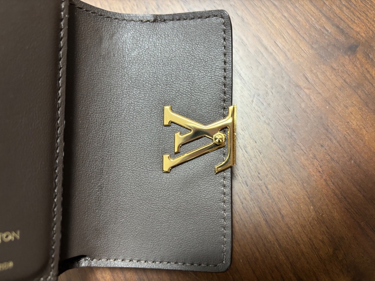 ポルトフォイユ･カプシーヌ XS（ブランド財布・小物）の商品画像 - 査定依頼日：2025年6月5日 - 最高査定価格：30,000円