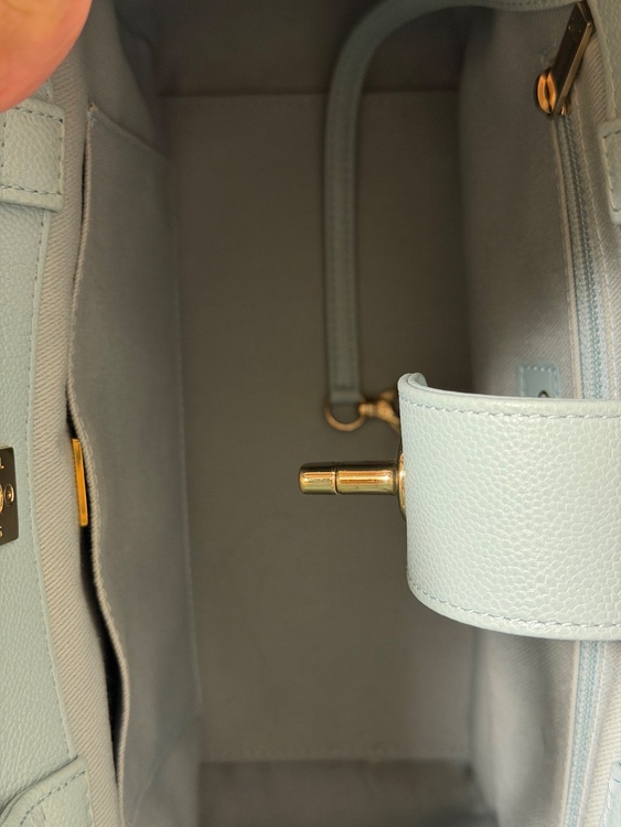 ビジネスアフィニティトート（ブランドバッグ）の商品画像 - 査定依頼日：2025年12月25日 - 最高査定価格：450,000円