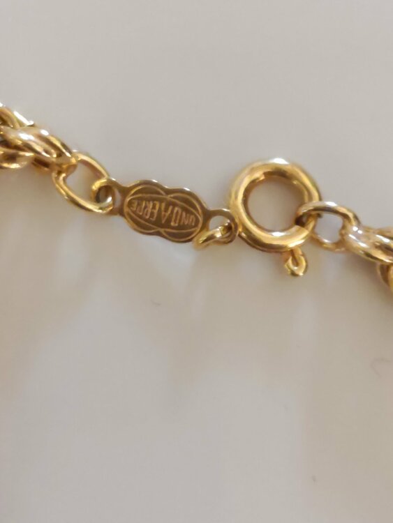 スクリューデザインブレスレット（金・貴金属）の商品画像 - 査定依頼日：2026年1月21日 - 最高査定価格：128,000円