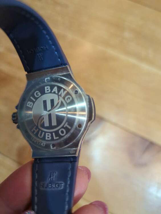 ウブロ ビックバン （高級時計）の商品画像 - 査定依頼日：2025年1月12日 - 最高査定価格：700,000円