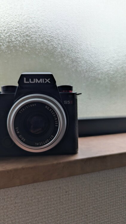 LUMIX S5MK2（カメラ）の商品画像 - 査定依頼日：2026年4月21日 - 最高査定価格：116,100円