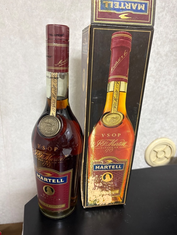 ブランデー マーテル（お酒）の商品画像 - 査定依頼日：2026年9月25日 - 最高査定価格：3,500円