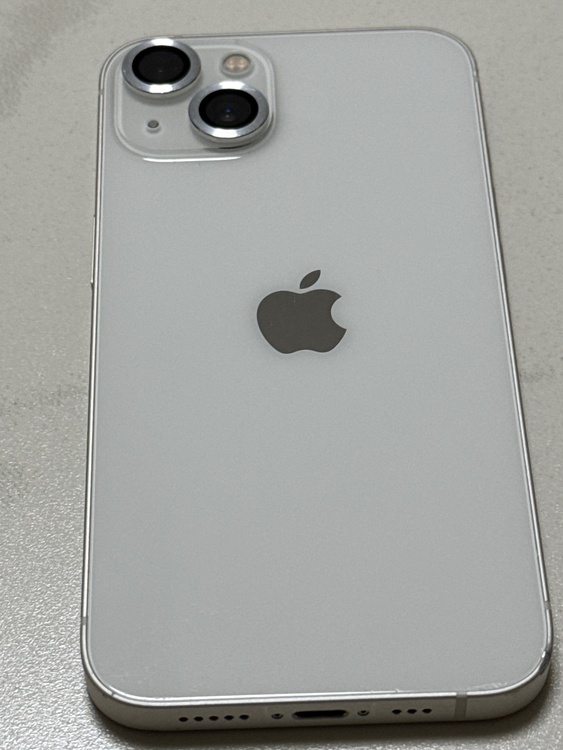 iPhone iPhone 13 128GB SIMフリー（スマホ）の商品画像 - 査定依頼日：2026年9月28日 - 最高査定価格：35,500円