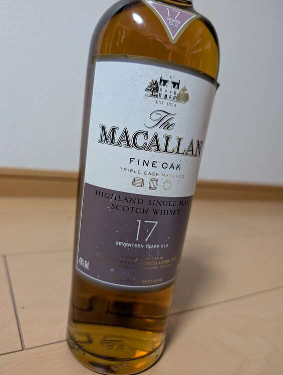 マッカラン17年（お酒）の商品画像 - 査定依頼日：2025年3月23日 - 最高査定価格：13,000円