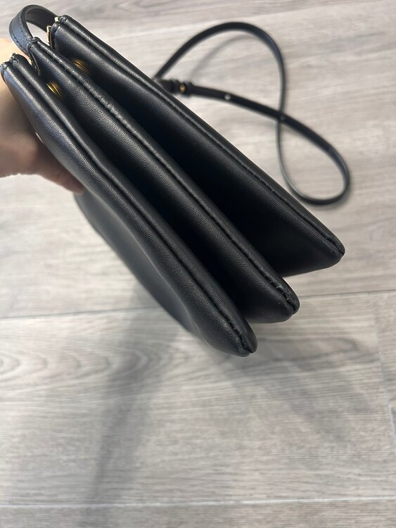 トリオ（ブランドバッグ）の商品画像 - 査定依頼日：2024年12月29日 - 最高査定価格：45,000円