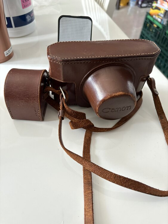 121446（カメラ）の商品画像 - 査定依頼日：2025年3月27日 - 最高査定価格：20,000円