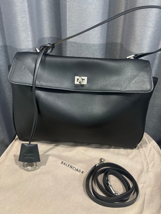 BALENCIAGA ロデオ　ミディアム（ブランドバッグ）の商品画像 - 査定依頼日：2026年3月21日 - 最高査定価格：330,000円