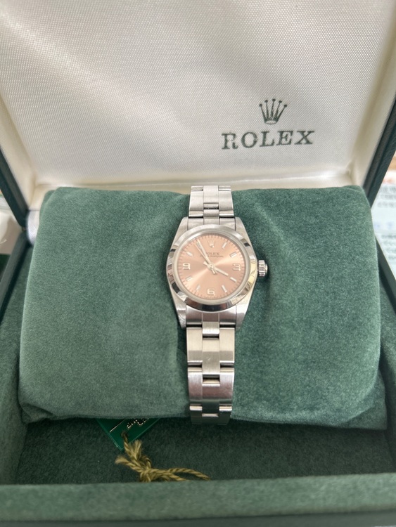 ロレックス パーペチュアル A20947（高級時計）の商品画像 - 査定依頼日：2025年11月24日 - 最高査定価格：620,000円