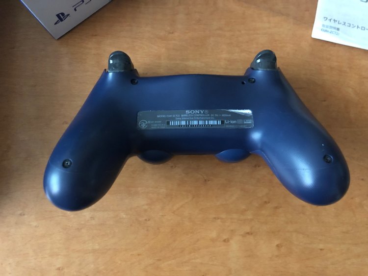 dual shock4 midnight Black（ゲーム機本体・ゲームソフト）の商品画像 - 査定依頼日：2022年9月25日 - 最高査定価格：1,000円