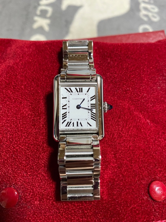 カルティエ タンク WSTA005（高級時計）の商品画像 - 査定依頼日：2025年7月8日 - 最高査定価格：470,000円