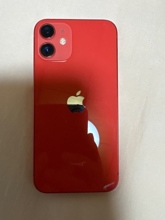 iPhone 12mini （product）red（スマホ）の商品画像 - 査定依頼日：2026年8月23日 - 最高査定価格：21,000円