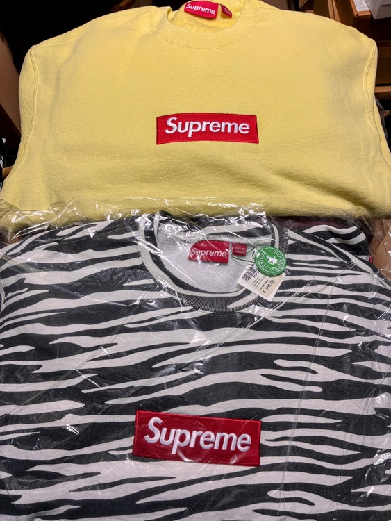 ボックスロゴクルーネック（古着・ファッション）の商品画像 - 査定依頼日：2025年12月23日 - 最高査定価格：51,000円