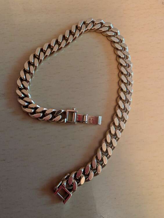 18金キヘイブレスレット　40グラム（金・貴金属）の商品画像 - 査定依頼日：2025年4月24日 - 最高査定価格：470,000円