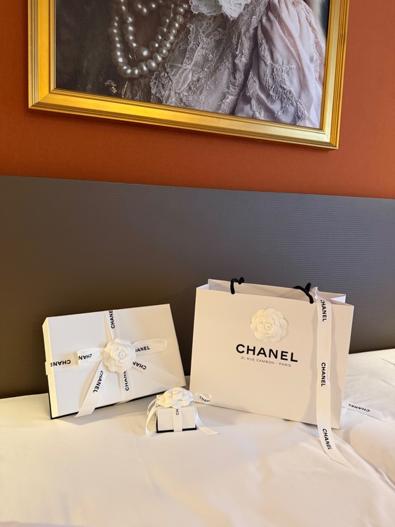 ウォレットバック（ブランドバッグ）の商品画像 - 査定依頼日：2026年3月17日 - 最高査定価格：37,000円