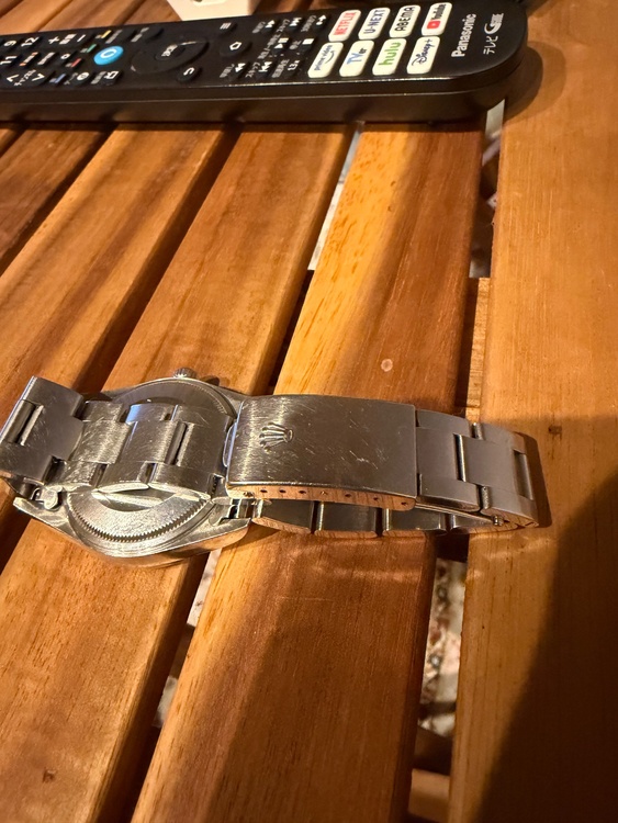 ロレックス　エアキング（高級時計）の商品画像 - 査定依頼日：2025年12月20日 - 最高査定価格：700,000円