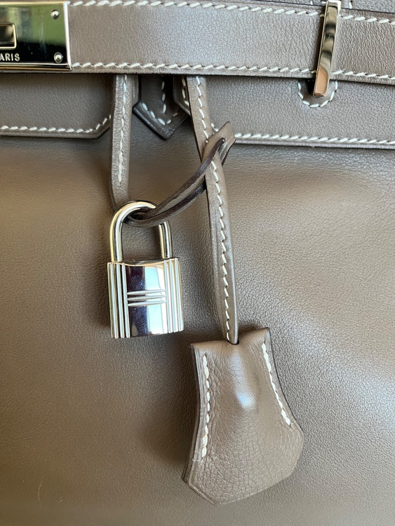 エルメス バーキン （ブランドバッグ）の商品画像 - 査定依頼日：2026年4月8日 - 最高査定価格：1,600,000円