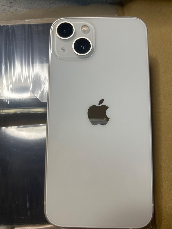iPhone iPhone 13 128GB Softbank（スマホ）の商品画像 - 査定依頼日：2026年9月22日 - 最高査定価格：31,000円