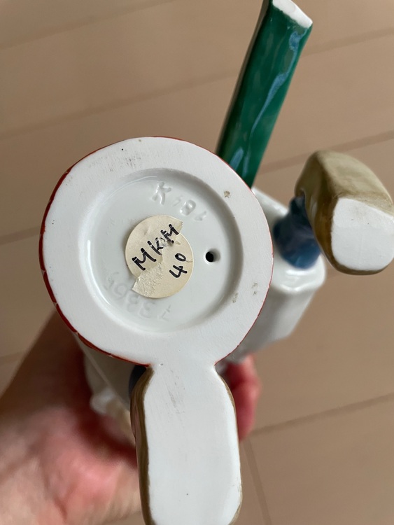 マイセンヘンチェル子供シリーズ（美術品・骨董品）の商品画像 - 査定依頼日：2025年10月3日 - 最高査定価格：24,000円