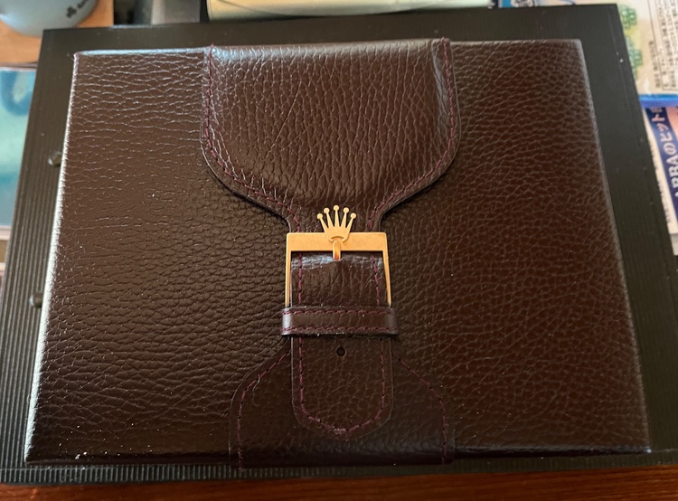 ロレックス デイデイト  デ18238A（高級時計）の商品画像 - 査定依頼日：2026年2月16日 - 最高査定価格：3,580,000円