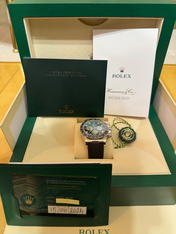 ロレックス デイトナ 126519lm（高級時計）の商品画像 - 査定依頼日：2026年1月25日 - 最高査定価格：7,500,000円