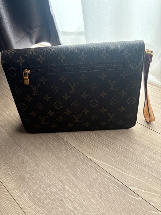 ルイヴィトン モノグラム （ブランドバッグ）の商品画像 - 査定依頼日：2026年4月25日 - 最高査定価格：100,000円