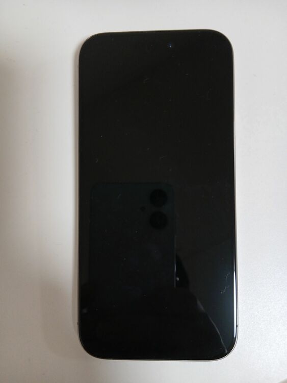 128GB ナチュラルチタニウム（スマホ）の商品画像 - 査定依頼日：2025年8月27日 - 最高査定価格：100,000円