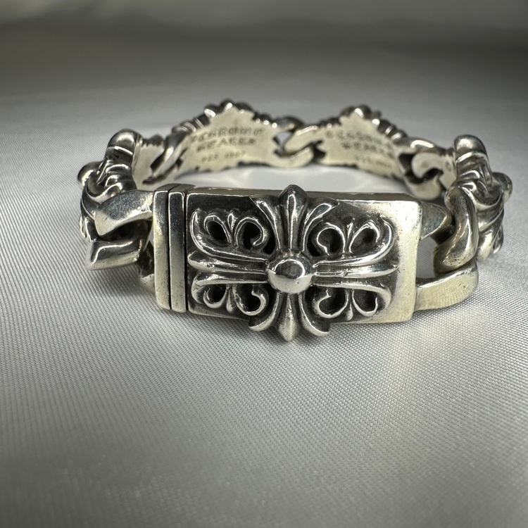 クロムハーツ キーパー ブレスレット 4LINK（古着・ファッション）の商品画像 - 査定依頼日：2025年10月7日 - 最高査定価格：50,000円