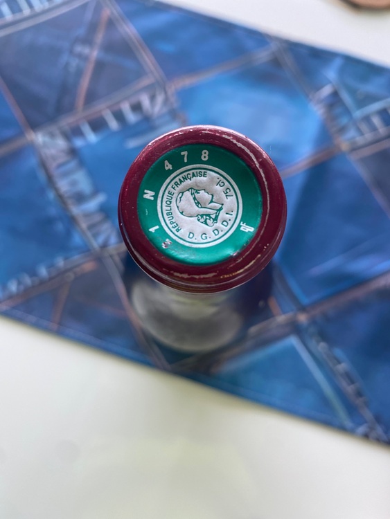 ニコラ・ポテル サントネー　1978（お酒）の商品画像 - 査定依頼日：2025年8月30日 - 最高査定価格：20,000円