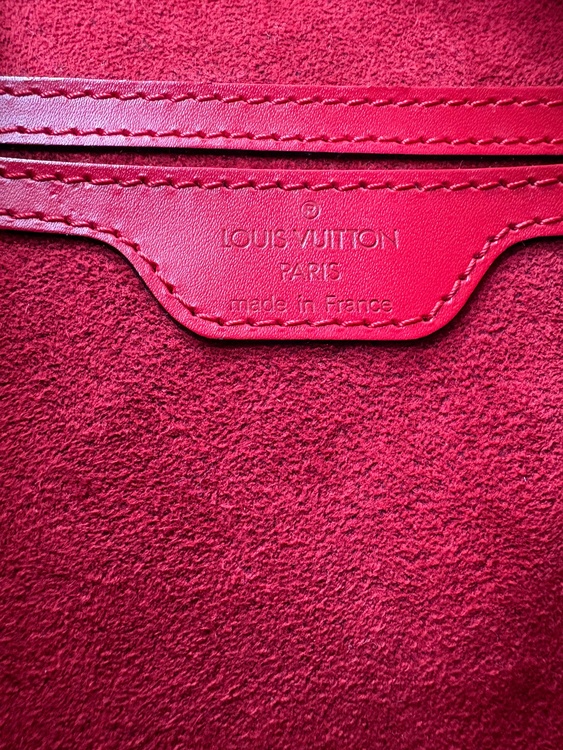 ルイヴィトン エピ （ブランドバッグ）の商品画像 - 査定依頼日：2026年1月5日 - 最高査定価格：43,000円