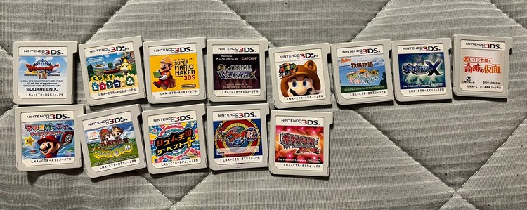 vita.switchlight.3DS（ゲーム機本体・ゲームソフト）の商品画像 - 査定依頼日：2022年9月29日 - 最高査定価格：50,000円